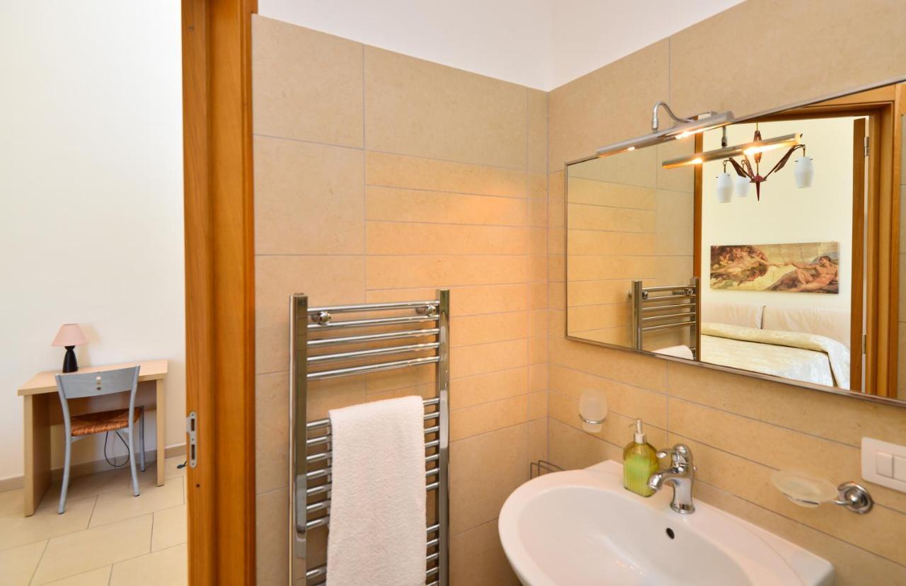 Balcone Su Otranto Hotel ภายนอก รูปภาพ